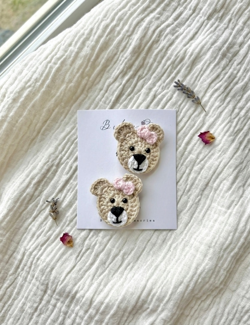 sweet little bearie clip